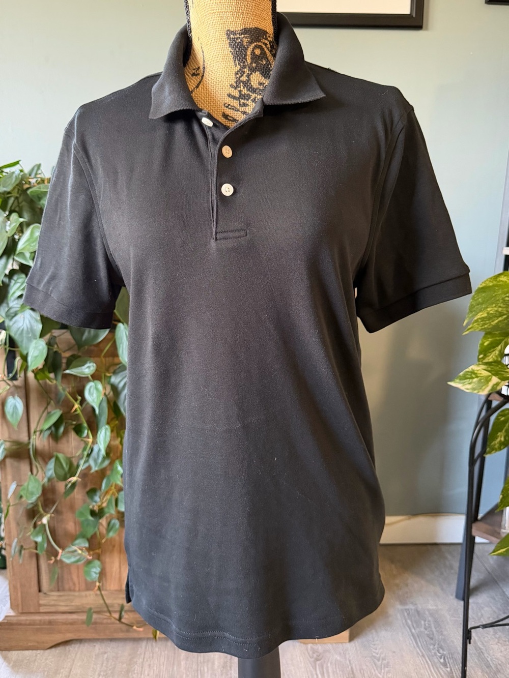 Men’s J. Crew Black Polo. Size XS.
